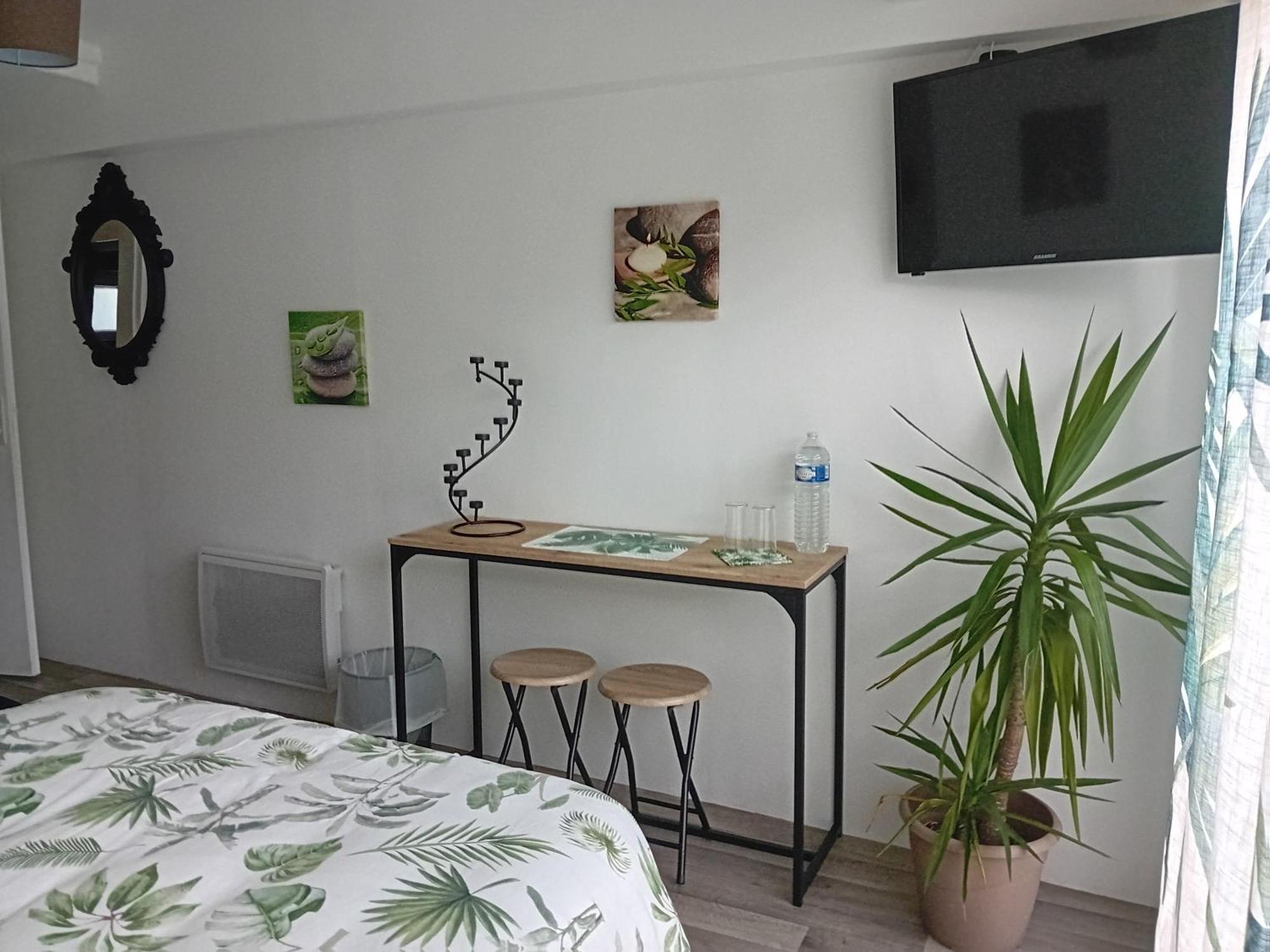 Chez Flo&Fred Hotel Barbery ภายนอก รูปภาพ